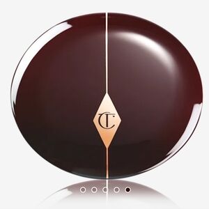 Charlotte Tilbury Cheek to Chic Blusher – “Walk of No Shame” Blush NIB